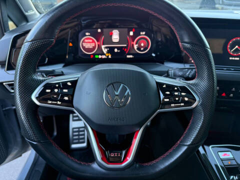 2024 Volkswagen Golf GTI SE