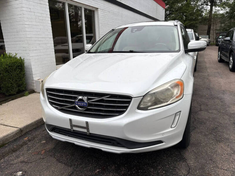 2016 Volvo XC60 T6 Drive-E