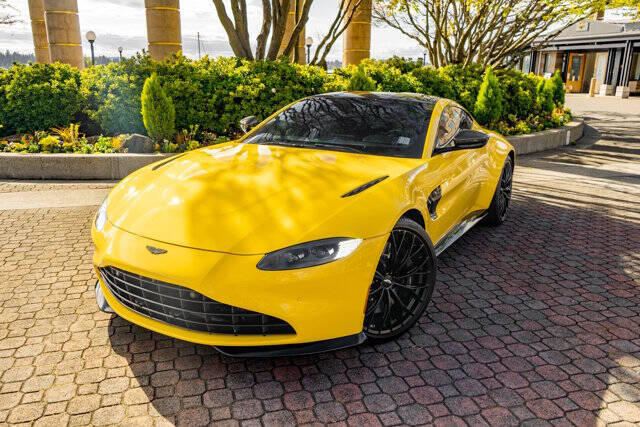 2023 Aston Martin Vantage 39