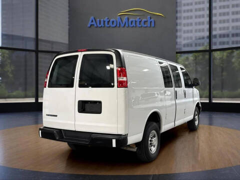 2023 Chevrolet Express 2500
