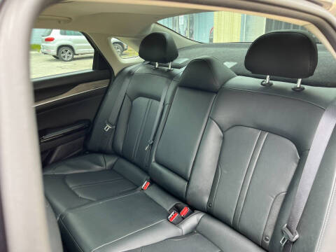 2022 Kia K5 EX