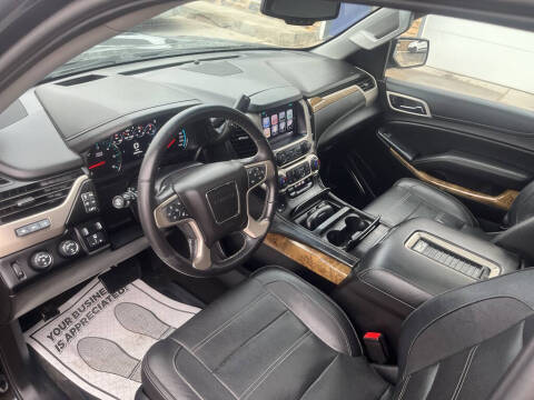 2017 GMC Yukon XL Denali