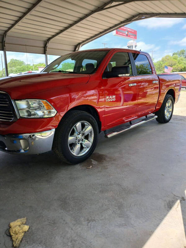 2017 RAM 1500 SLT