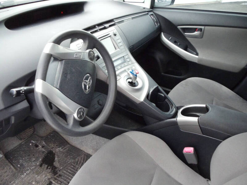 2013 Toyota Prius Two