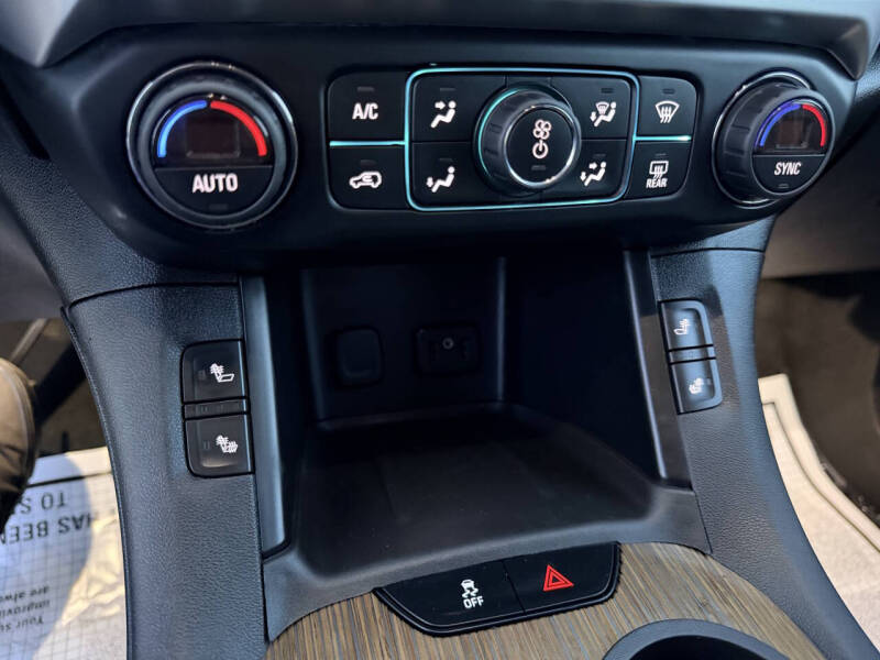 2017 GMC Acadia SLE-2