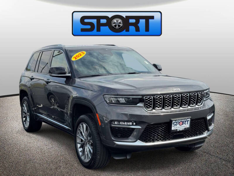 2023 Jeep Grand Cherokee Summit