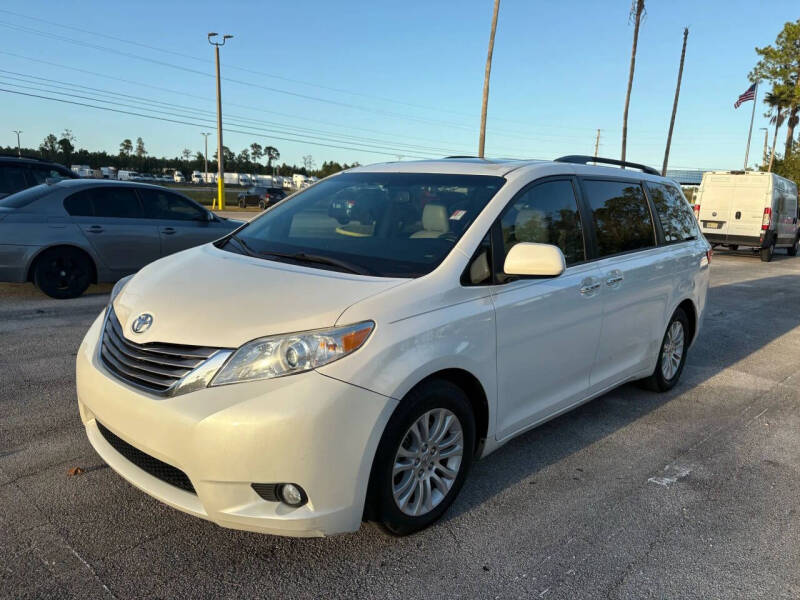 2015 Toyota Sienna