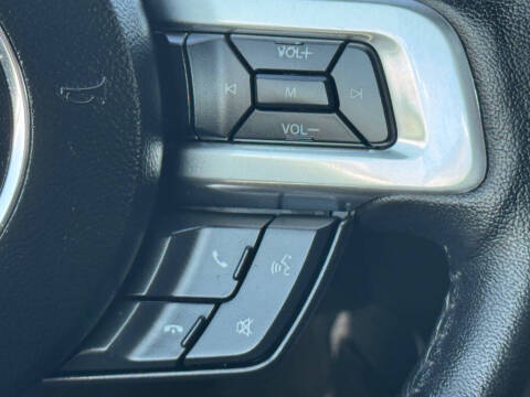 2016 Ford Mustang V6