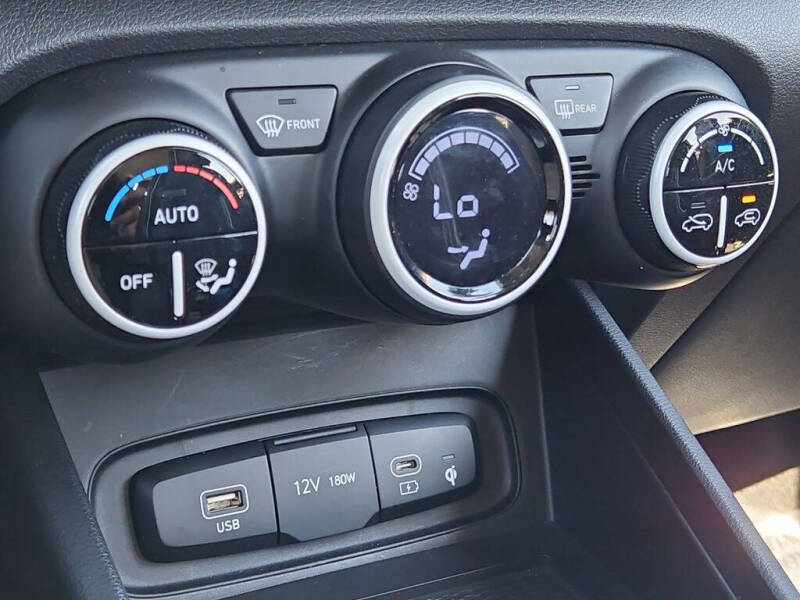 2025 Hyundai Venue Limited