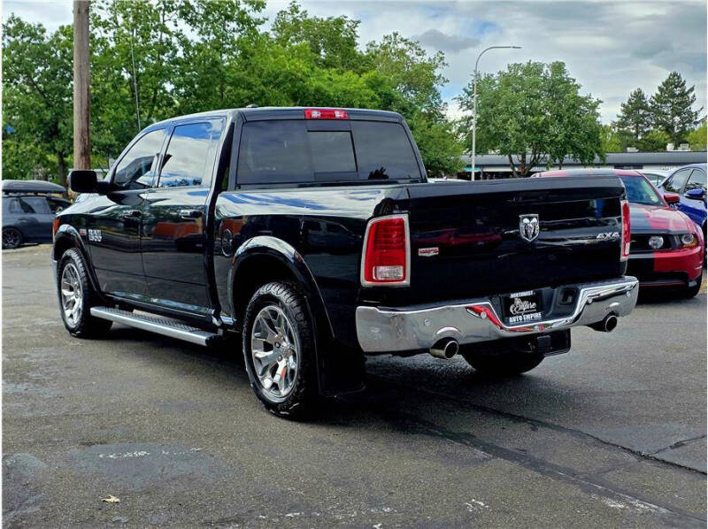 2017 RAM 1500 Laramie