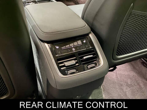 2026 Volvo XC90 B5 Core