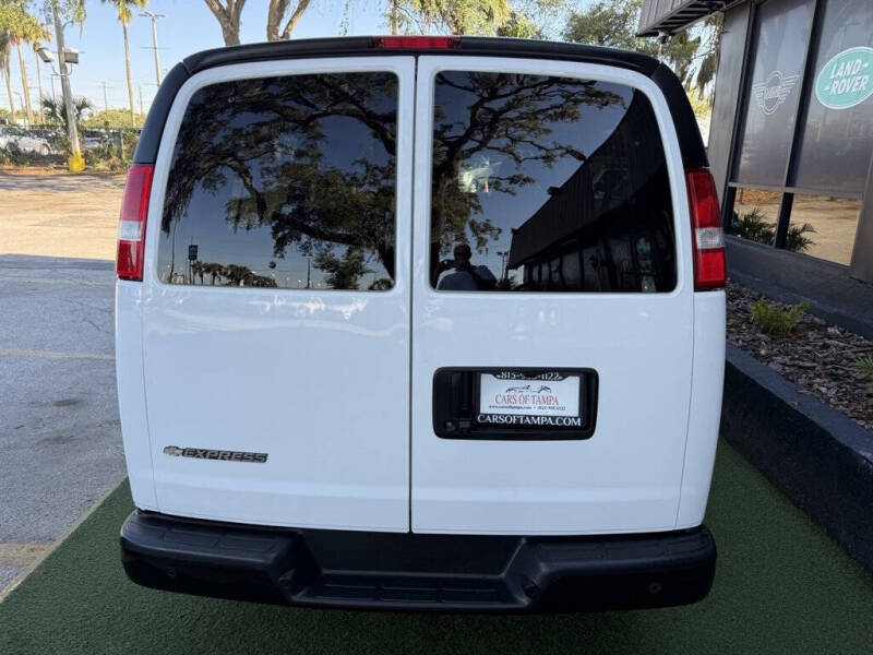 2023 Chevrolet Express LS 3500
