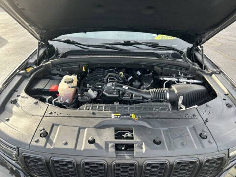 2022 Jeep Grand Cherokee Altitude