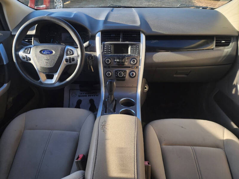2014 Ford Edge SE