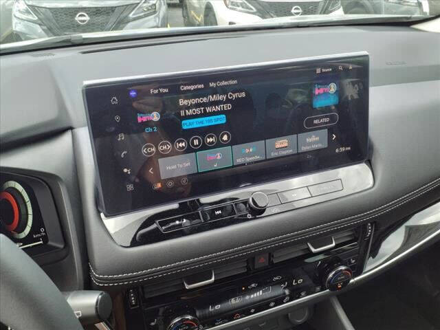 2024 Nissan Rogue SL