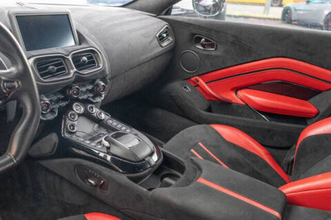 2020 Aston Martin Vantage