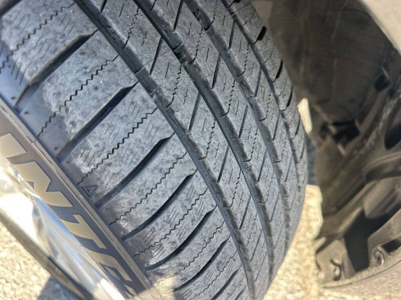 2025 Toyota Corolla Hatchback SE