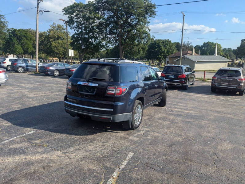 Image 3 of 2017 GMC Acadia Limited