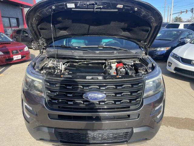 2017 Ford Explorer Sport