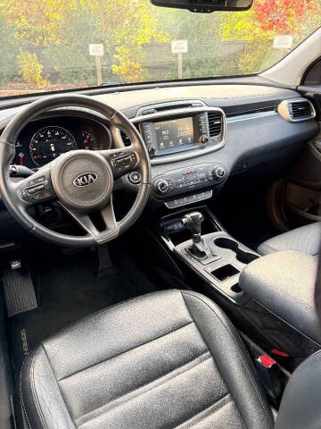 2017 Kia Sorento EX V6