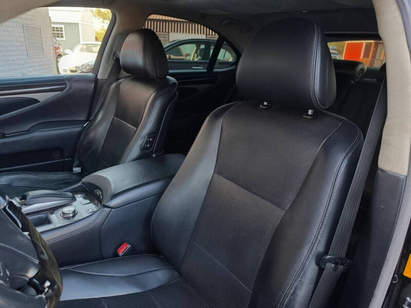 2014 Lexus LS 460