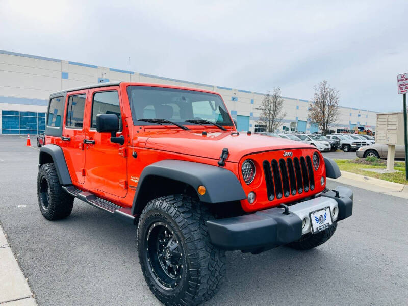 2015 Jeep Wrangler Unlimited Sahara photo 5