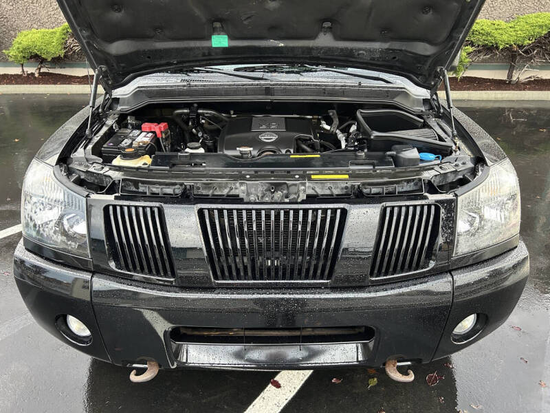 2014 Nissan Titan SV
