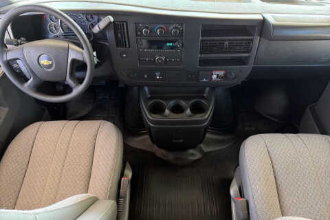 2026 Chevrolet Express 2500