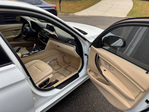 2014 BMW 3 Series 328i