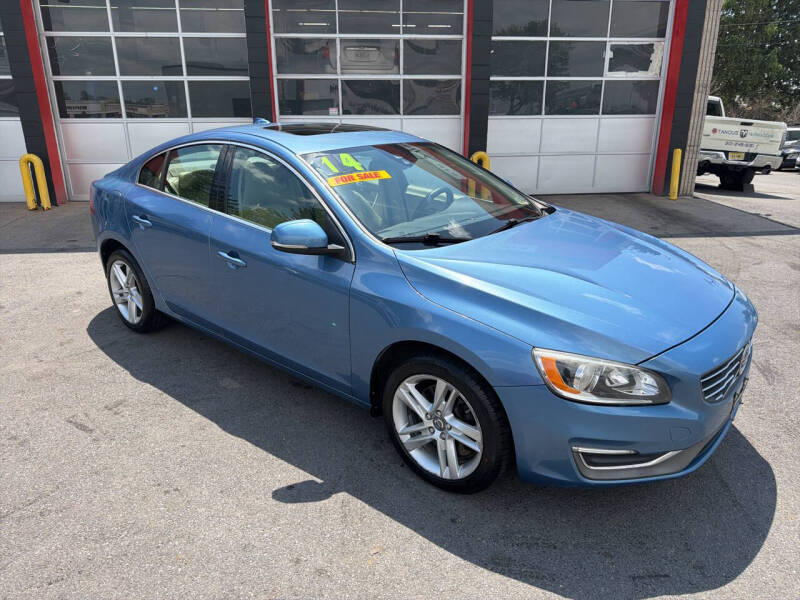 2014 Volvo S60 T5 Platinum