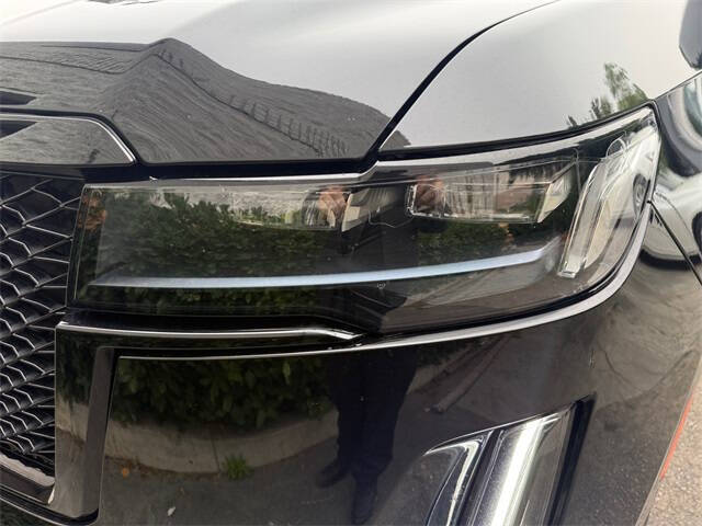 2023 Cadillac Escalade ESV Sport