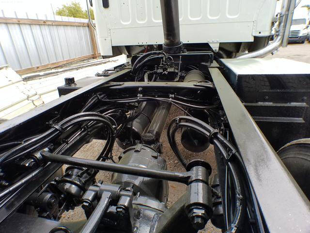 2015 Freightliner M2 106