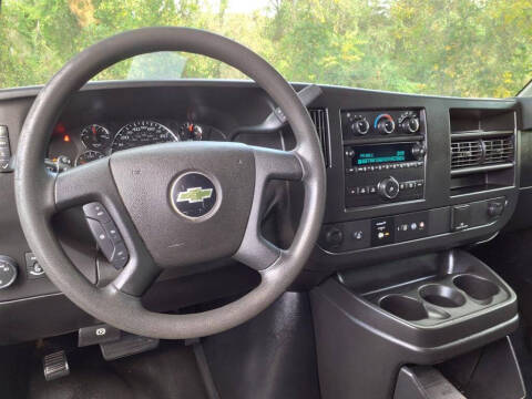 2018 Chevrolet Express 2500