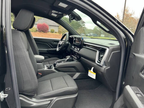 2025 GMC Canyon Elevation