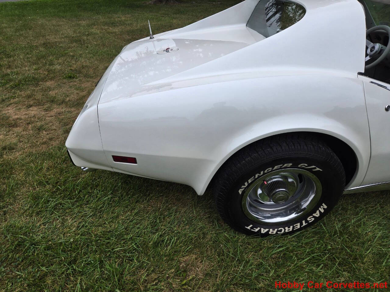 1977 Chevrolet Corvette 21