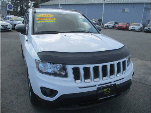 2016 Jeep Compass