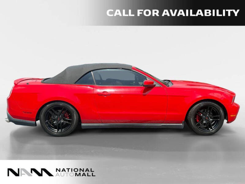 2012 Ford Mustang V6