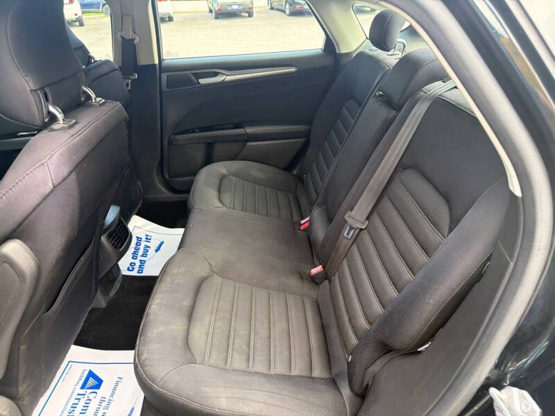 2014 Ford Fusion SE