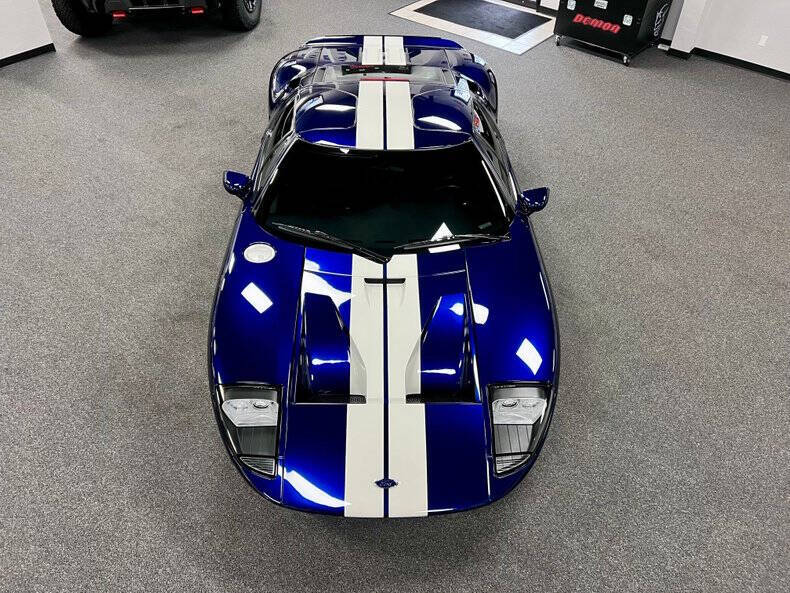 2005 Ford GT