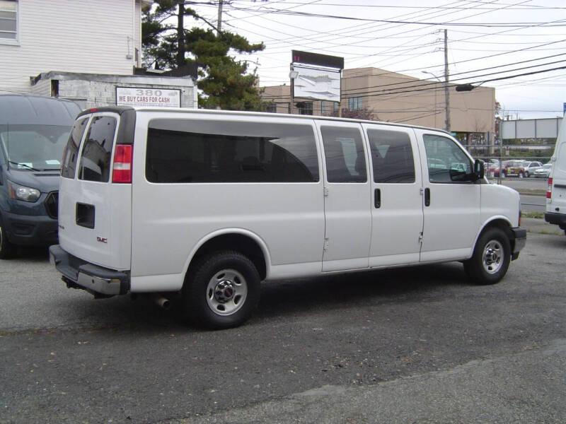 2018 GMC Savana LT 3500