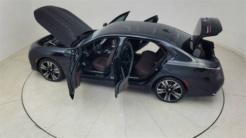 2024 BMW 7 Series 740i