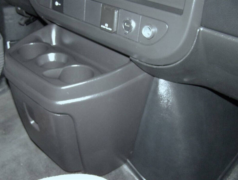 2017 Chevrolet Express LT 2500