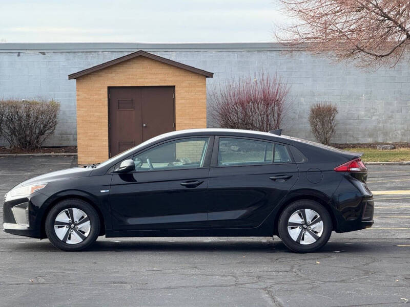 2019 Hyundai Ioniq Hybrid Blue