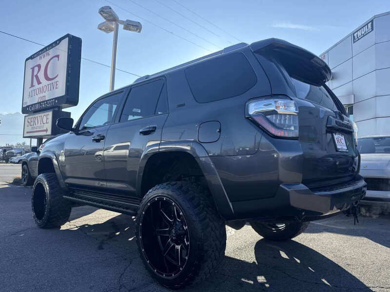 2018 Toyota 4Runner SR5