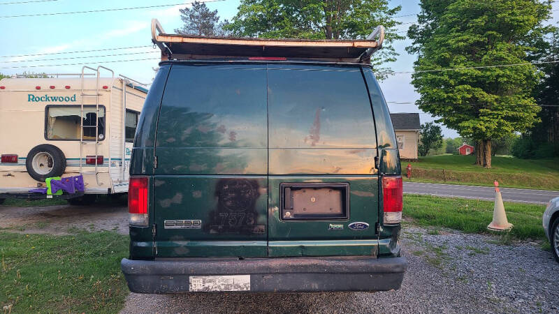 2009 Ford E-Series E-250