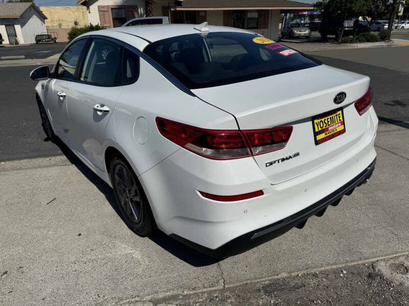 2020 Kia Optima LX