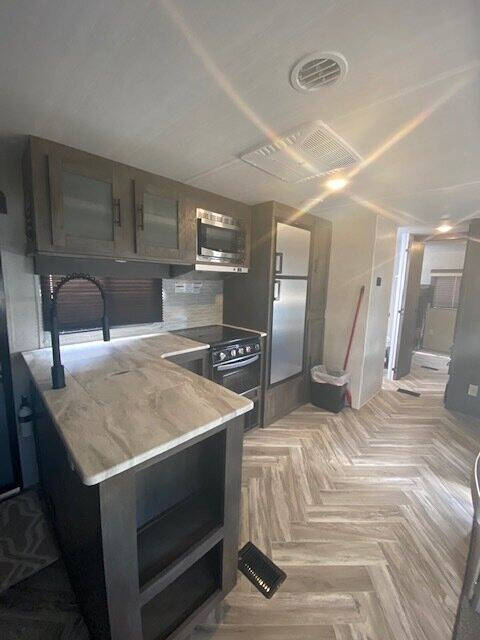 2021 Forest River Salem Cruise Lite for sale at Get Away RV Sales in Templeton, CA