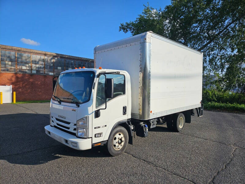 2016 Isuzu NPR-HD