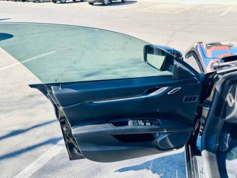 2016 Maserati Ghibli