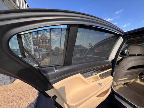 2016 BMW 7 Series 750i xDrive